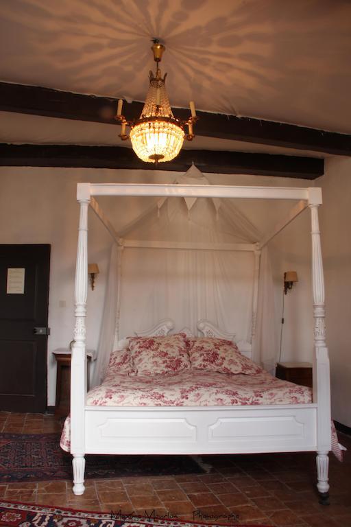 Chateau Rosans Bed & Breakfast Rom bilde